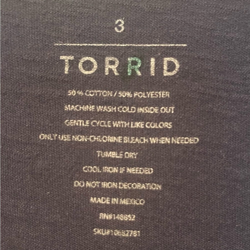 Torrid Navy Blue Love You to the Moon and Back Scoop Neck Tee Sz 3X - Picture 4 of 4